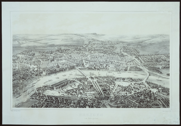 Luftaufnahme in Schwarzweiß von Dresden, Deutschland, mit Text am unteren Bildrand.