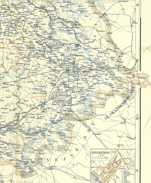 Ein altes Stadtplan von Rinkjöbing, Deutschland, auf Papier gedruckt, mit Straßen, Autobahnen und anderen Merkmalen.