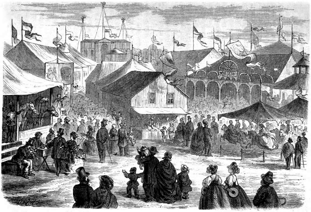 Eine Schwarz-Weiß-Zeichnung eines pulsierenden viktorianischen Karnevals in London, England, mit Zelten, Gebäuden, Flaggen, Polen und Text unten, der 'Victorian Carnival in London, England' lautet.